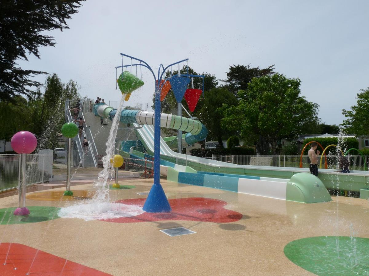 Camping Paradis Aloe Medis Exterior photo